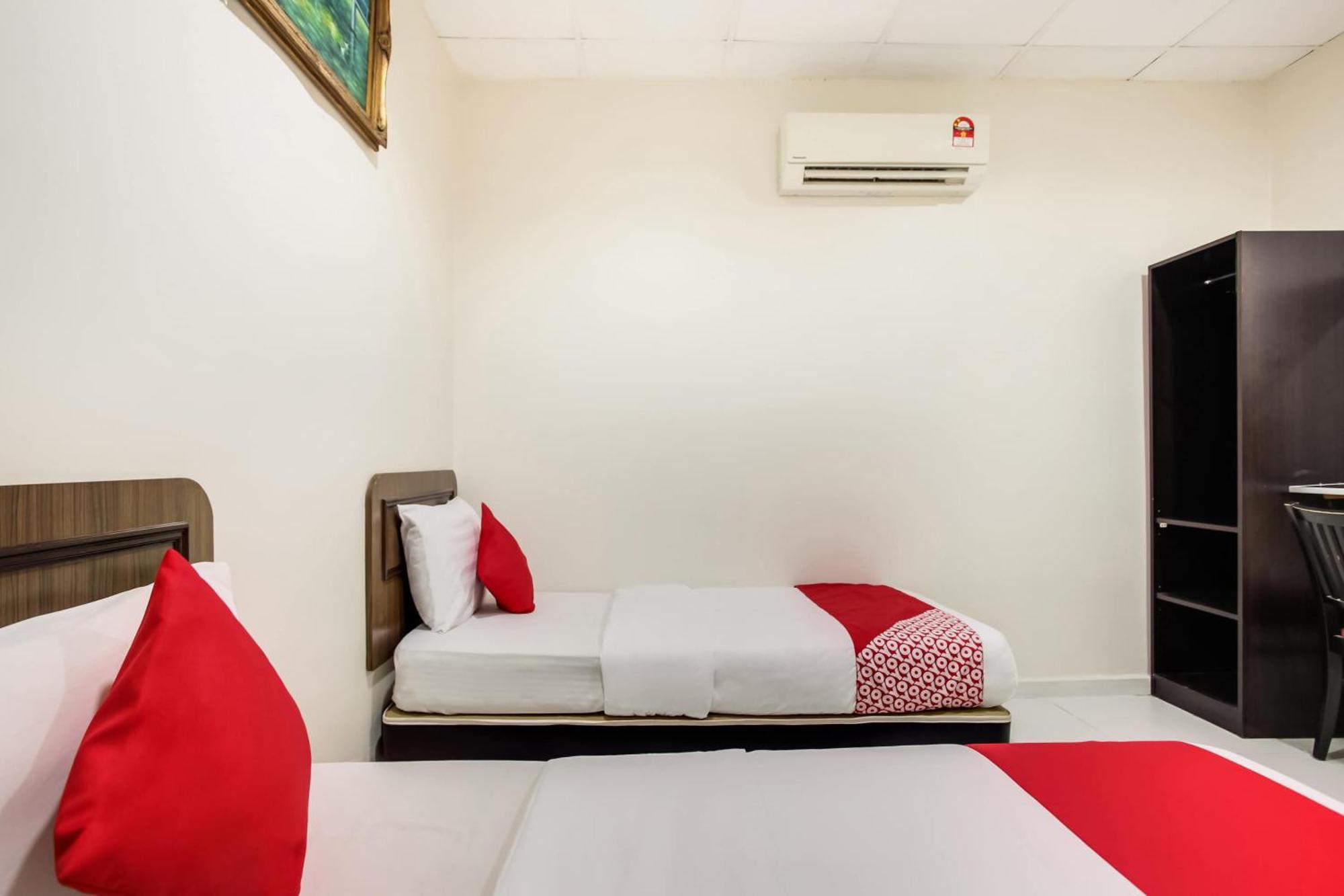 Super Oyo 89427 Kavanas Hotel Taiping Exteriör bild