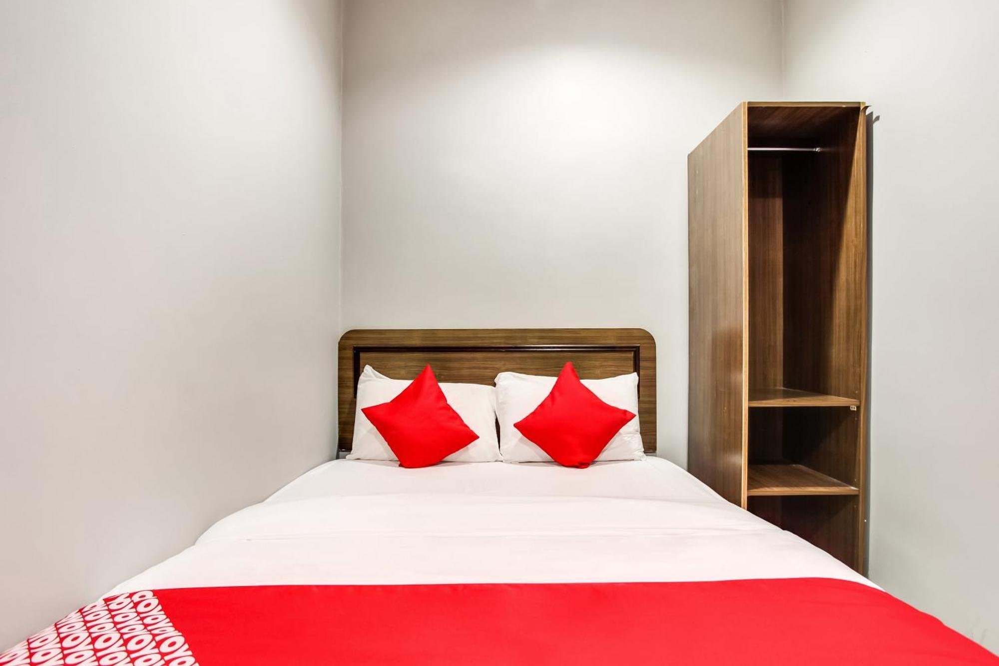 Super Oyo 89427 Kavanas Hotel Taiping Exteriör bild