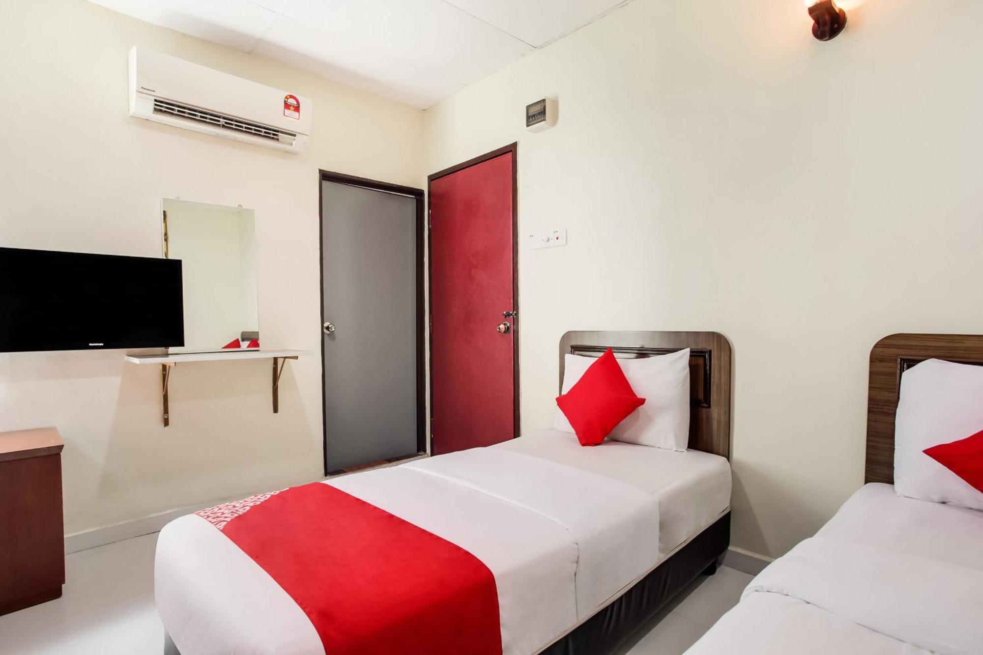 Super Oyo 89427 Kavanas Hotel Taiping Exteriör bild