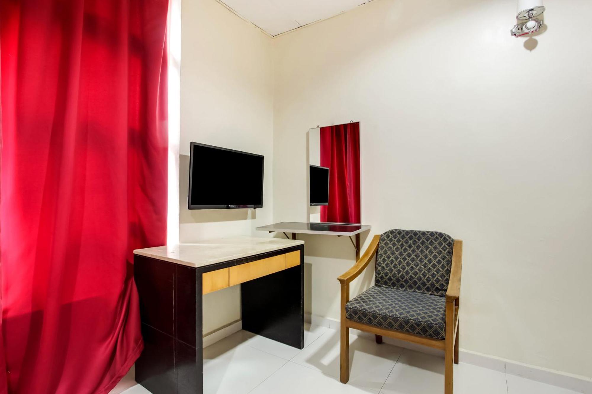 Super Oyo 89427 Kavanas Hotel Taiping Exteriör bild