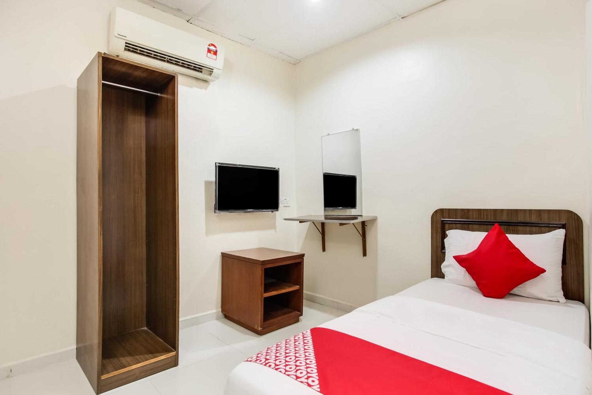 Super Oyo 89427 Kavanas Hotel Taiping Exteriör bild